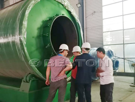 Russian Customers Visited Reactor of Pyrolysis Plant